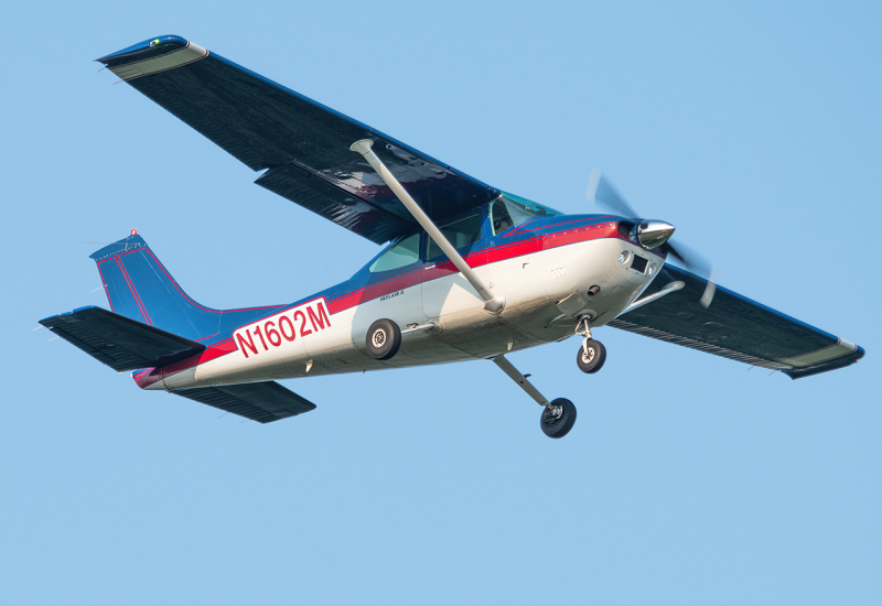 Photo of N1602M - PRIVATE Cessna 182 Skylane at IAD on AeroXplorer Aviation Database