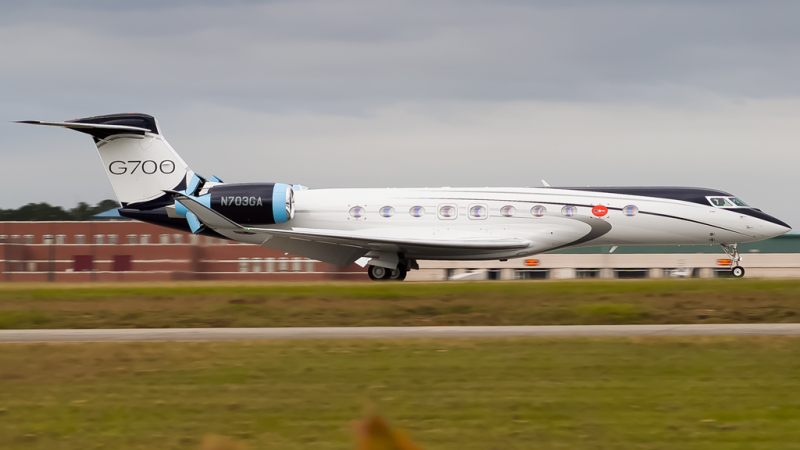 Photo of N703GA - Gulfstream Gulfstream G700 at SAV on AeroXplorer Aviation Database