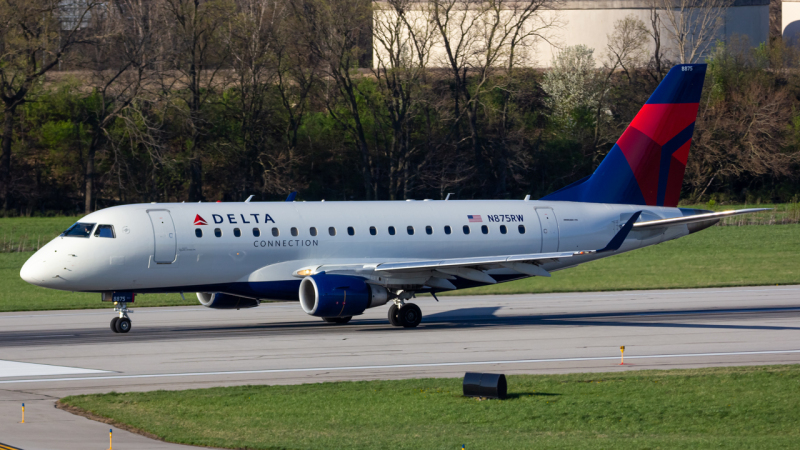 Photo of N875RW - Delta Connection Embraer E170 at CMH on AeroXplorer Aviation Database
