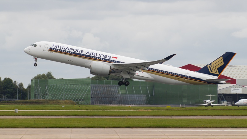 Photo of 9V-SMT - Singapore Airlines Airbus A350-900 at MAN on AeroXplorer Aviation Database