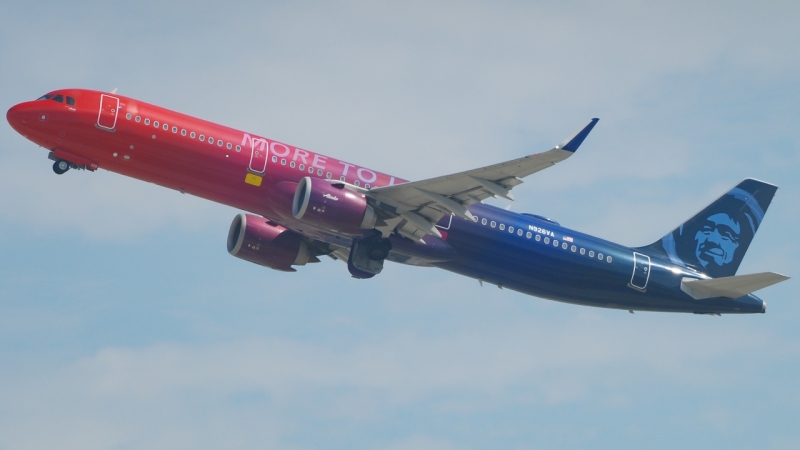 Photo of N926VA - Alaska Airlines Airbus A321NEO at LAX on AeroXplorer Aviation Database