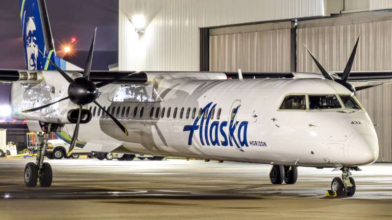 Photo of N432QX - Alaska Airlines De Havilland DHC-8 at PDX on AeroXplorer Aviation Database