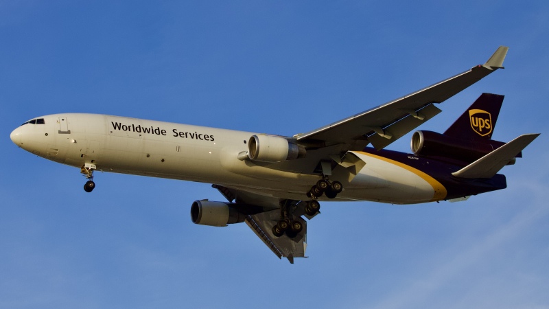 Photo of N287UP - United Parcel Service McDonnell Douglas MD-11F at IAH on AeroXplorer Aviation Database