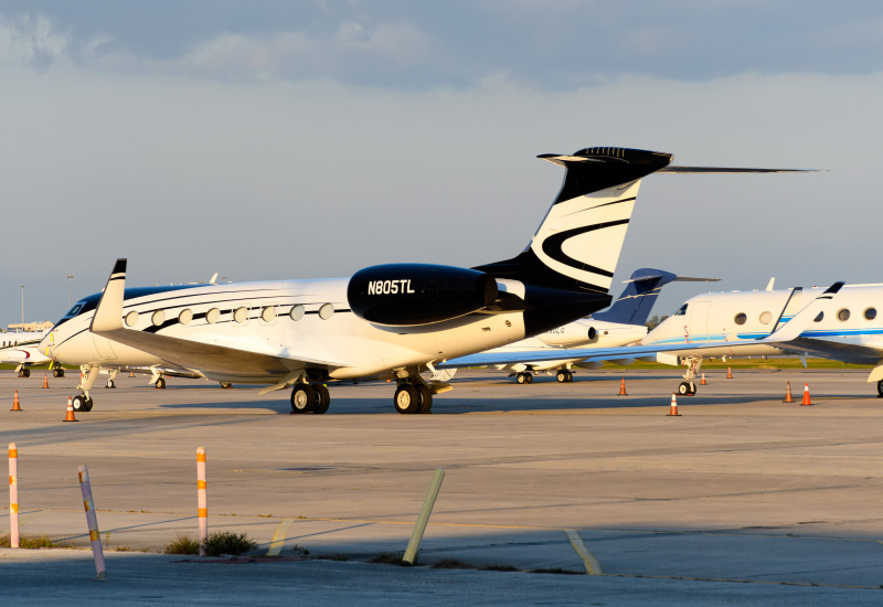 Photo of N805TL - Clay Lacy Aviation Gulfstream G650 at MCO on AeroXplorer Aviation Database