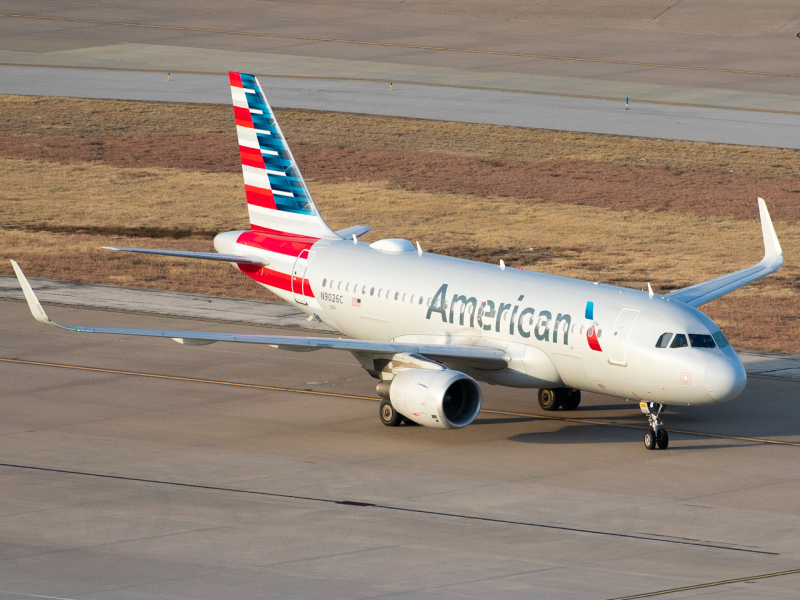 Photo of N9026C - American Airlines Airbus A319 at DFW on AeroXplorer Aviation Database