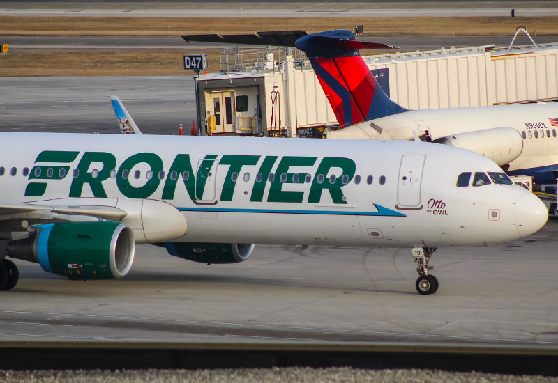Photo of N701FR - Frontier Airlines Airbus A321 at MKE on AeroXplorer Aviation Database