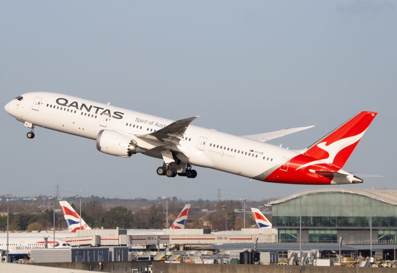 Photo of VH-ZNE - Qantas Airways Boeing 787-9 at LHR on AeroXplorer Aviation Database