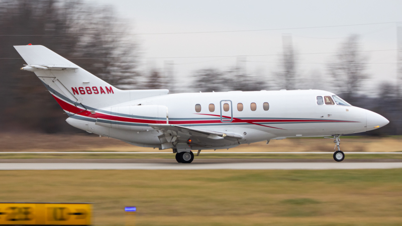 Photo of N689AM - PRIVATE Beechcraft Hawker 800XP at DLZ on AeroXplorer Aviation Database