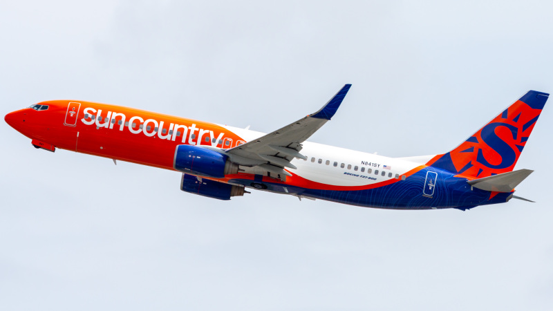 Photo of N841SY - Sun Country Airlines Boeing 737-800 at DAB on AeroXplorer Aviation Database