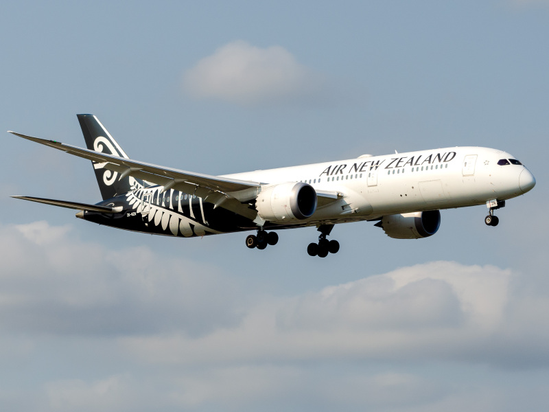 Photo of ZK-NZN - Air New Zealand Boeing 787-9 at JFK on AeroXplorer Aviation Database