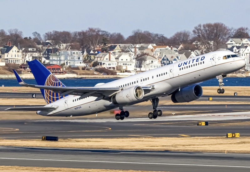 Photo of N29124 - United Airlines Boeing 757-200 at BOS on AeroXplorer Aviation Database