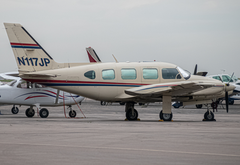 Photo of N117JP - PRIVATE Piper PA-31 at FNL on AeroXplorer Aviation Database