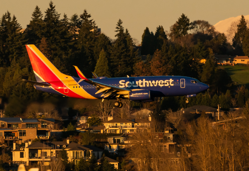 Photo of N926WN - Southwest Airlines Boeing 737-800 at PDX on AeroXplorer Aviation Database