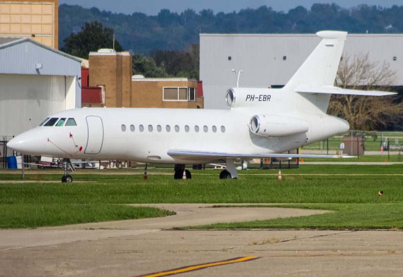 Photo of PH-EBR - PRIVATE  Dassault Falcon 900EX at LUK on AeroXplorer Aviation Database