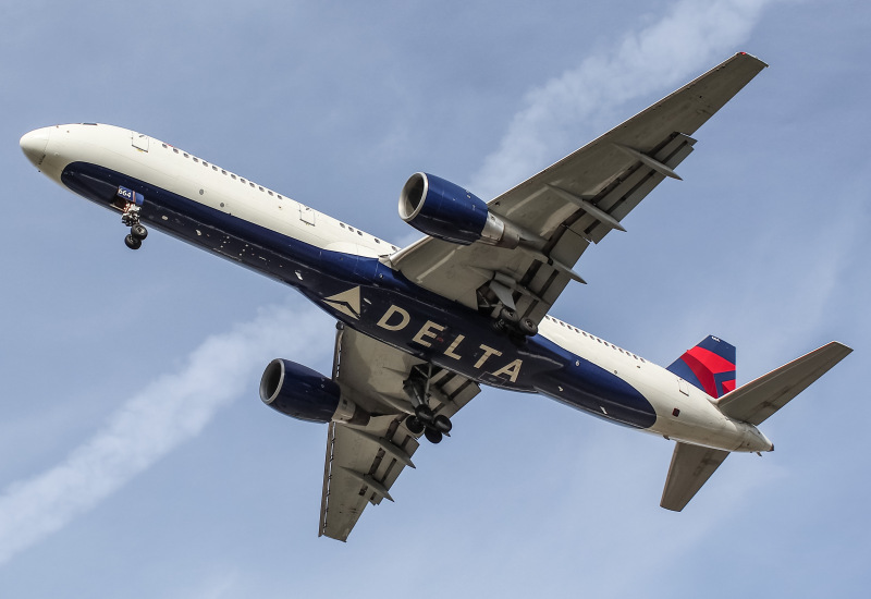 Photo of N664DN - Delta Airlines Boeing 757-200 at MKE on AeroXplorer Aviation Database