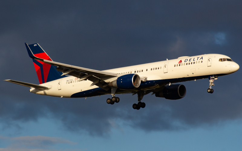 Photo of N6715C - Delta Airlines Boeing 757-200 at TPA  on AeroXplorer Aviation Database