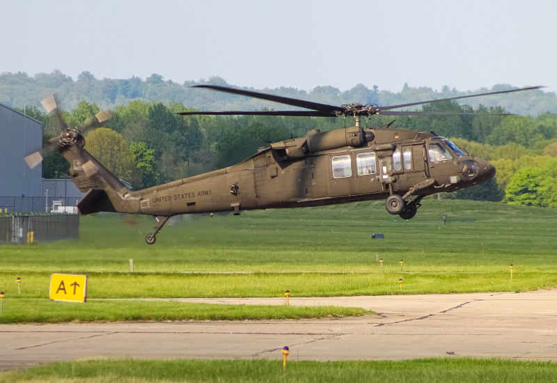 Photo of 0-26700 - USA - United States Army UH-60 Blackhawk at LUK on AeroXplorer Aviation Database