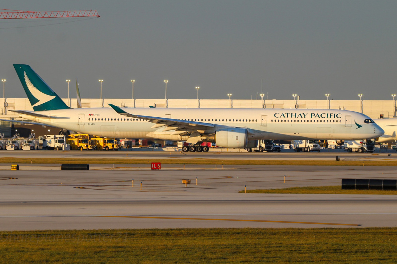 Photo of B-LXK - Cathay Pacific Airbus A350-1000 at ORD on AeroXplorer Aviation Database