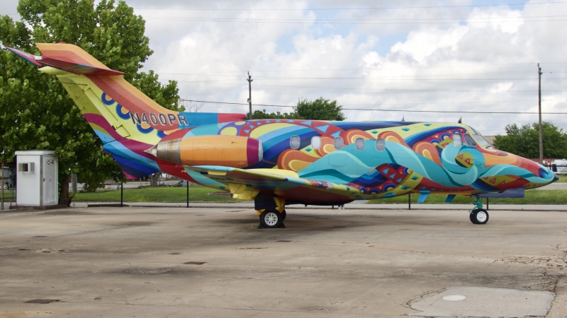 Photo of N400PR - PRIVATE Hawker Siddeley HS-125 at HOU on AeroXplorer Aviation Database