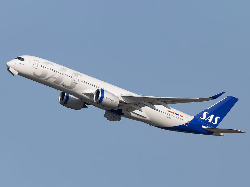 Photo of SE-RSA - Scandinavian Airlines Airbus A350-900 at IAD on AeroXplorer Aviation Database