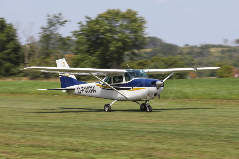 Photo of C-FWGW - Private  Cessna 172 at CHF4 on AeroXplorer Aviation Database