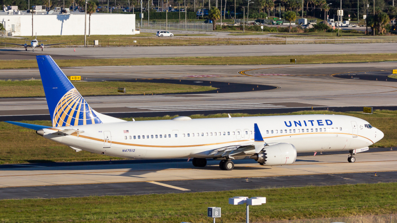 Photo of N47512 - United Airlines Boeing 737 MAX 9 at TPA on AeroXplorer Aviation Database
