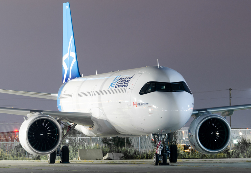 Photo of C-GOIJ - Air Transat Airbus A321-271NX at YYZ on AeroXplorer Aviation Database