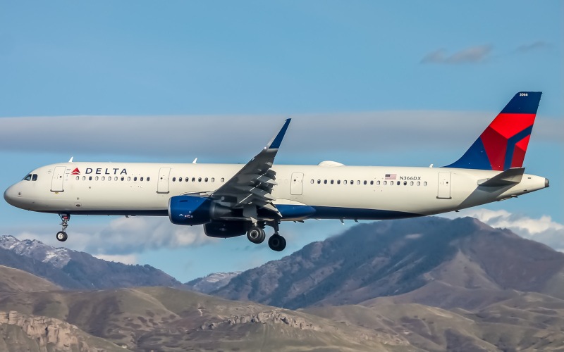 Photo of N366DX - Delta Airlines Airbus A321-200 at SLC on AeroXplorer Aviation Database