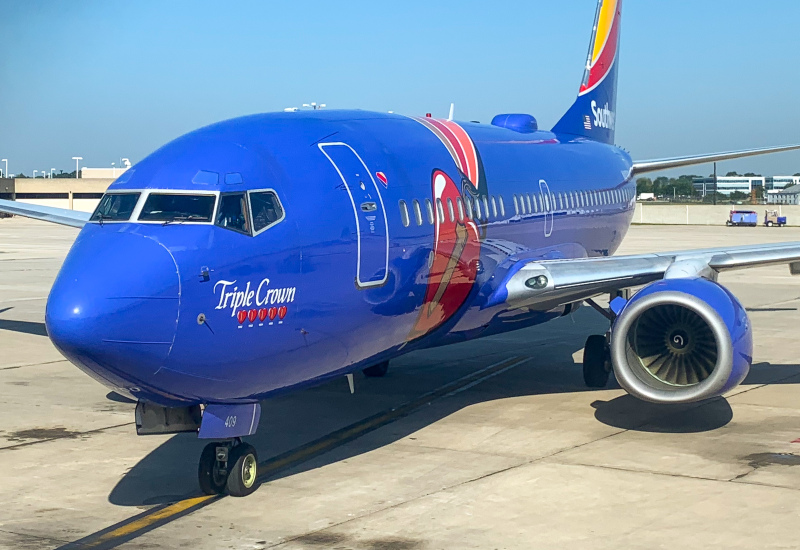 Photo of N409WN - Southwest Airlines Boeing 737-700 at MKE on AeroXplorer Aviation Database