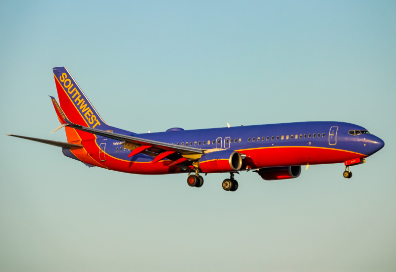 Photo of N8640D - Southwest Airlines Boeing 737-800 at MCO on AeroXplorer Aviation Database