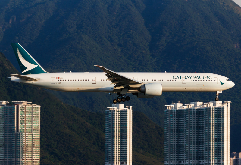 Photo of B-KQP - Cathay Pacific Boeing 777-300ER at HKG on AeroXplorer Aviation Database
