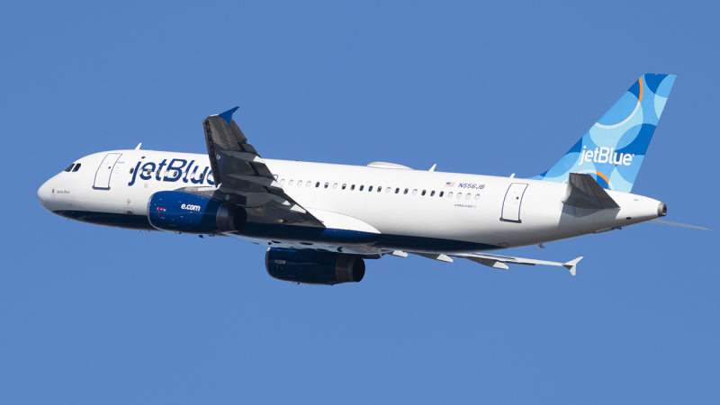 Photo of N556JB - JetBlue Airways Airbus A320 at DCA on AeroXplorer Aviation Database