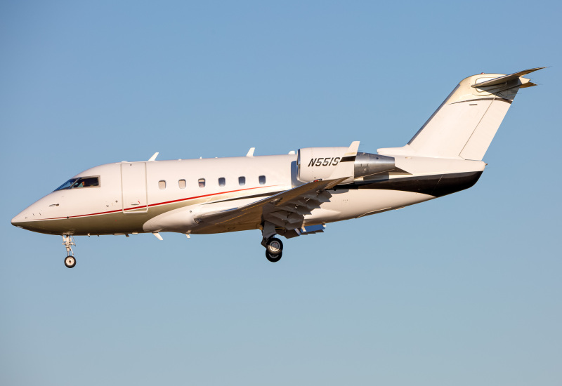 Photo of N551SD - PRIVATE Bombardier Challenger 601 at BWI on AeroXplorer Aviation Database