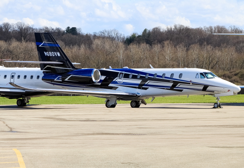 Photo of N680VM - PRIVATE Cessna 680 Citation Sovereign  at LUK on AeroXplorer Aviation Database