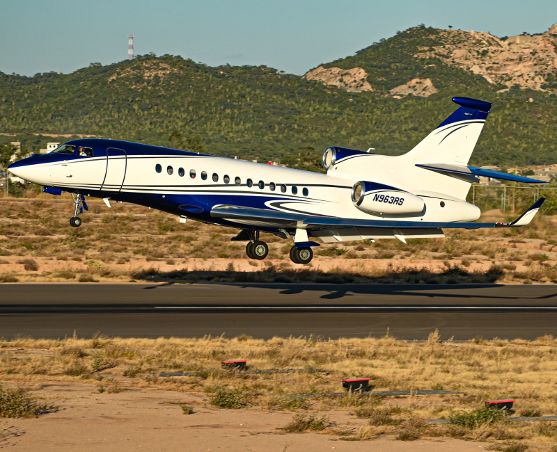 Photo of N963RS - PRIVATE Dassault Falcon 7X at CSL on AeroXplorer Aviation Database