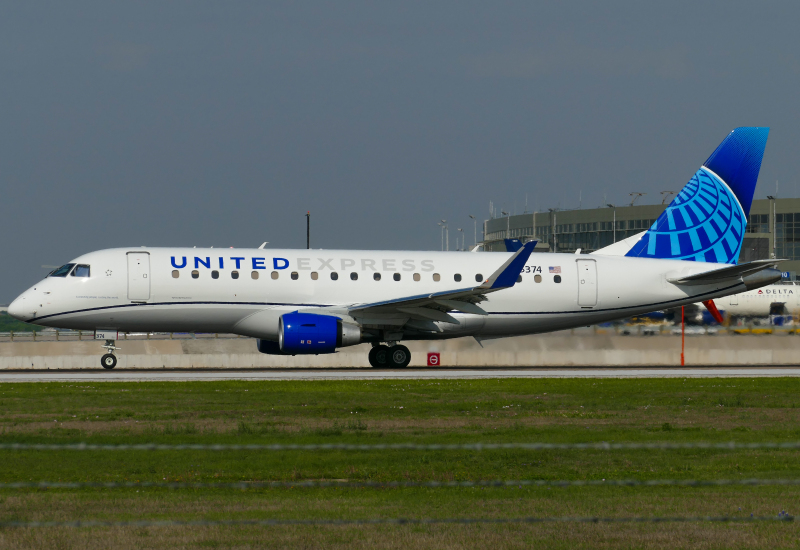 Photo of N85374 - United Express Embraer E175 at AUS on AeroXplorer Aviation Database