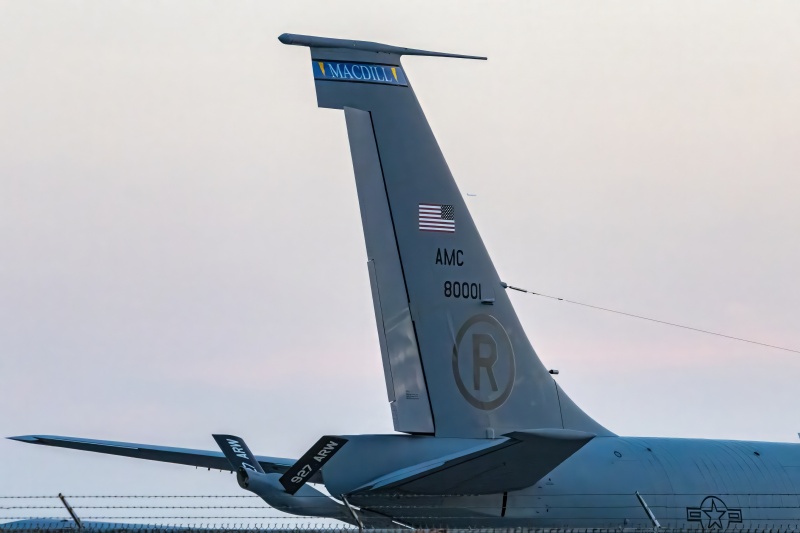 Photo of 58-0001 - USAF - United States Air Force Boeing KC-135 Stratotanker at FLL on AeroXplorer Aviation Database