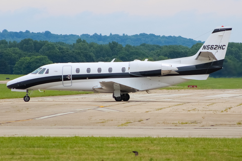 Photo of N562HC - PRIVATE Cessna Citation 560XL Excel at LUK on AeroXplorer Aviation Database