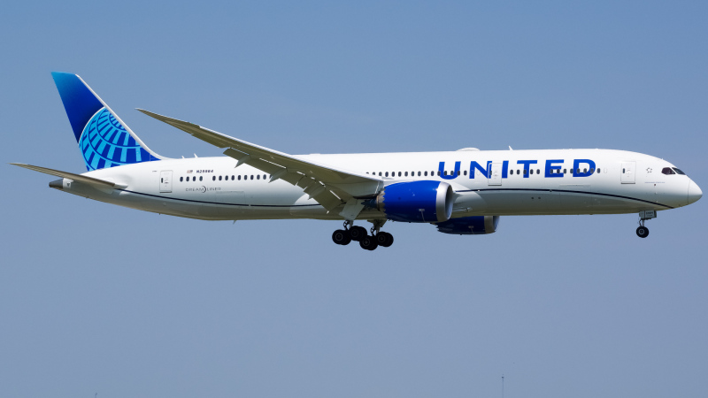 Photo of N29984 - United Airlines Boeing 787-9 at ORD on AeroXplorer Aviation Database