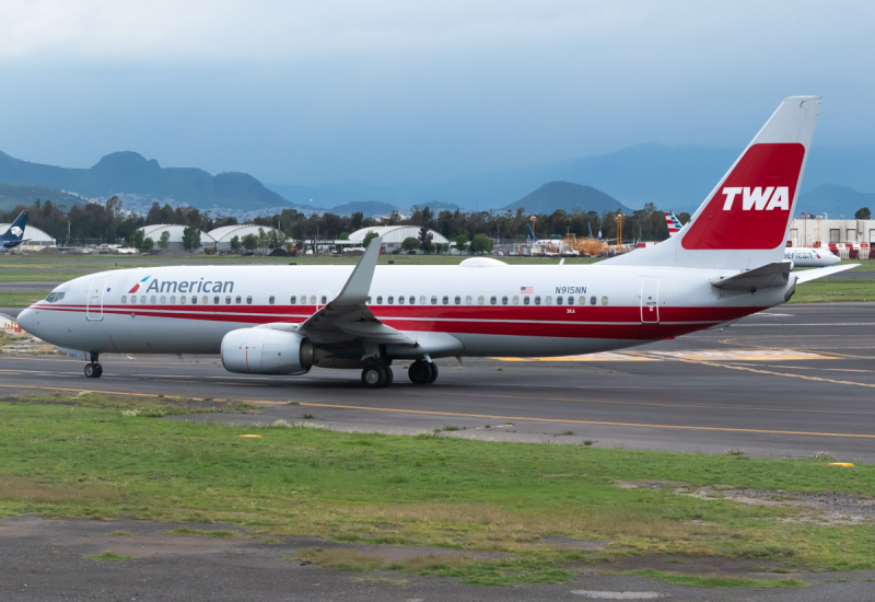 Photo of N915NN - American Airlines Boeing 737-800 at MEX on AeroXplorer Aviation Database