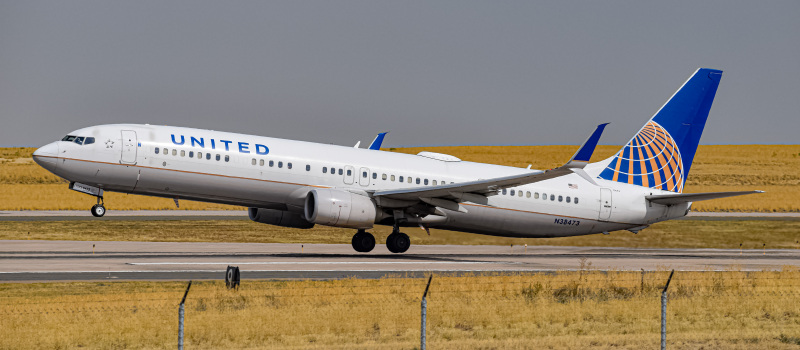 Photo of N38473 - United Airlines Boeing 737-900ER at DEN on AeroXplorer Aviation Database