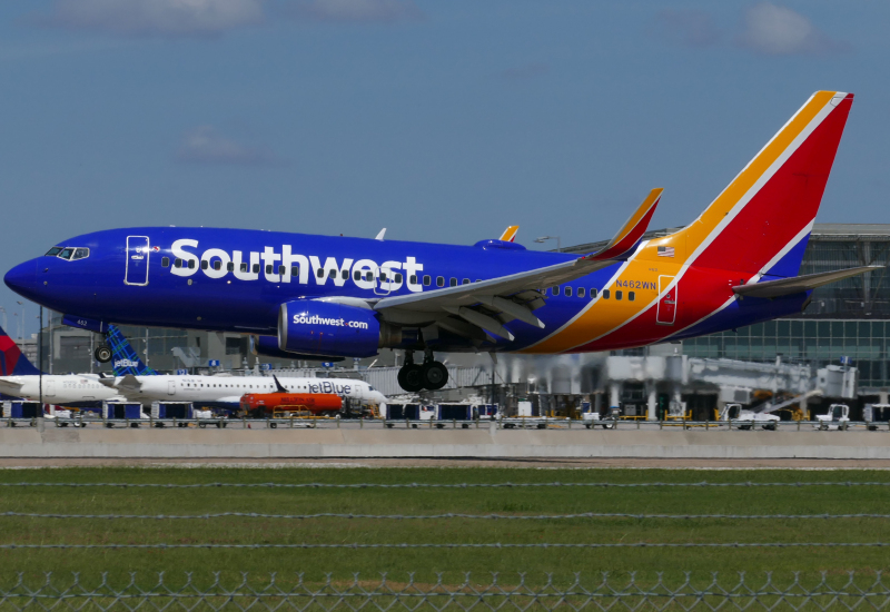 Photo of N462WN - Southwest Airlines Boeing 737-700 at AUS on AeroXplorer Aviation Database