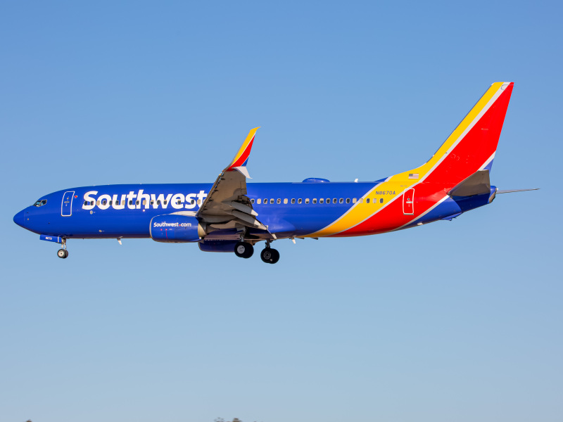 Photo of N8670A - Southwest Airlines Boeing 737-800 at BWI on AeroXplorer Aviation Database