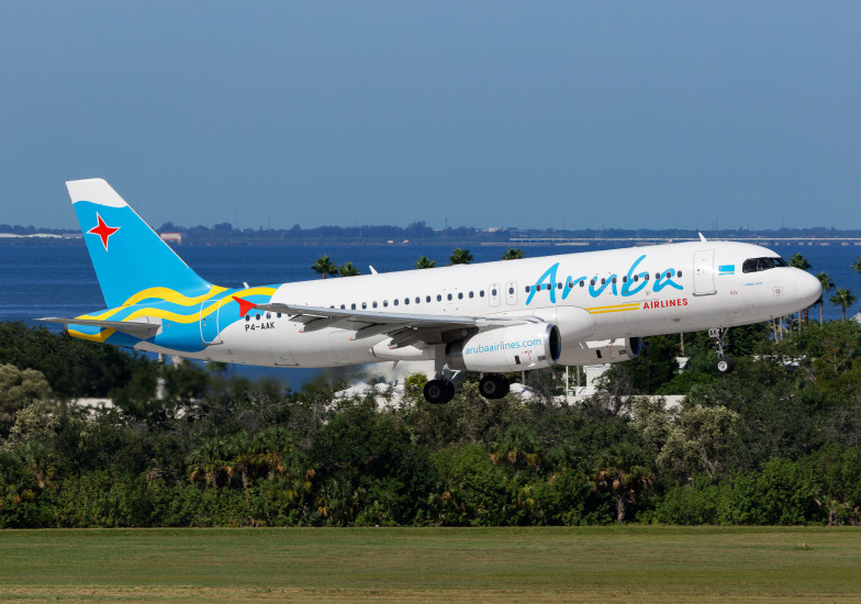 Photo of P4-AAK - Aruba Airlines Airbus A320 at TPA on AeroXplorer Aviation Database