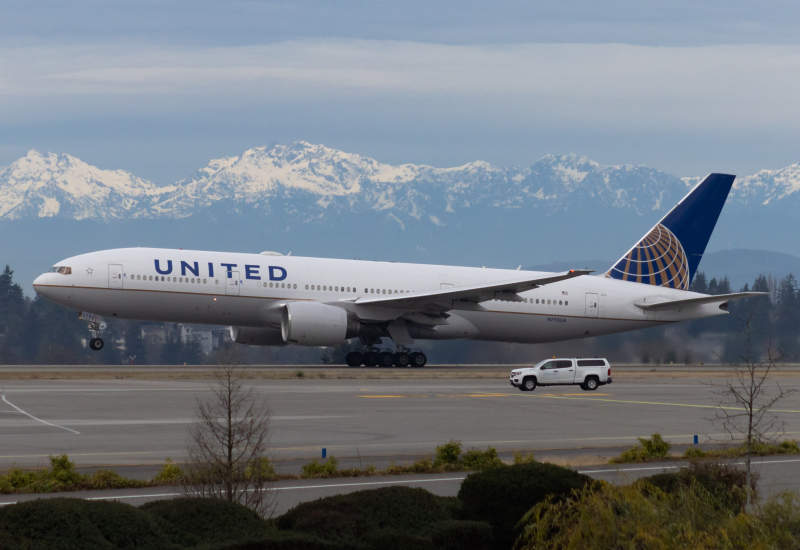 Photo of N792UA - United Airlines Boeing 777-200 at SEA on AeroXplorer Aviation Database