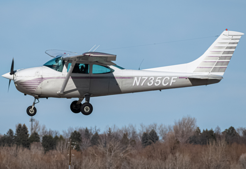 Photo of N735CF - PRIVATE Cessna 182 Skylane at LMO on AeroXplorer Aviation Database