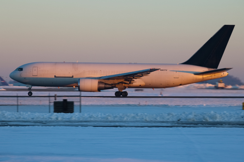 Photo of N881YV - 21 Air Boeing 767-200F at CVG on AeroXplorer Aviation Database