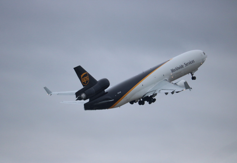 Photo of N2542UP - United Parcel Service McDonnell Douglas MD-11F at SDF on AeroXplorer Aviation Database