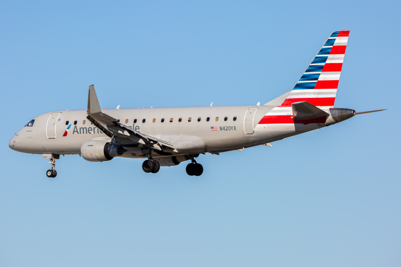Photo of N420YX - American Eagle Embraer E175 at BWI on AeroXplorer Aviation Database