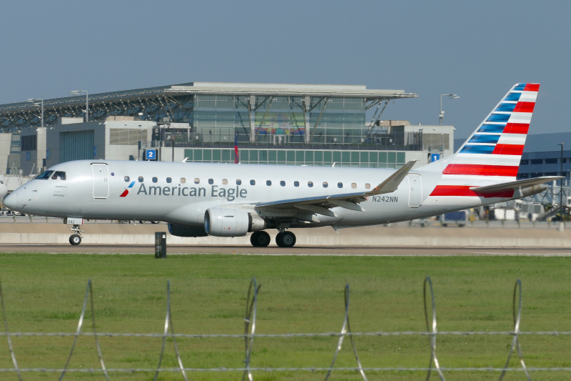 Photo of N242NN - American Eagle Embraer E175 at AUS on AeroXplorer Aviation Database